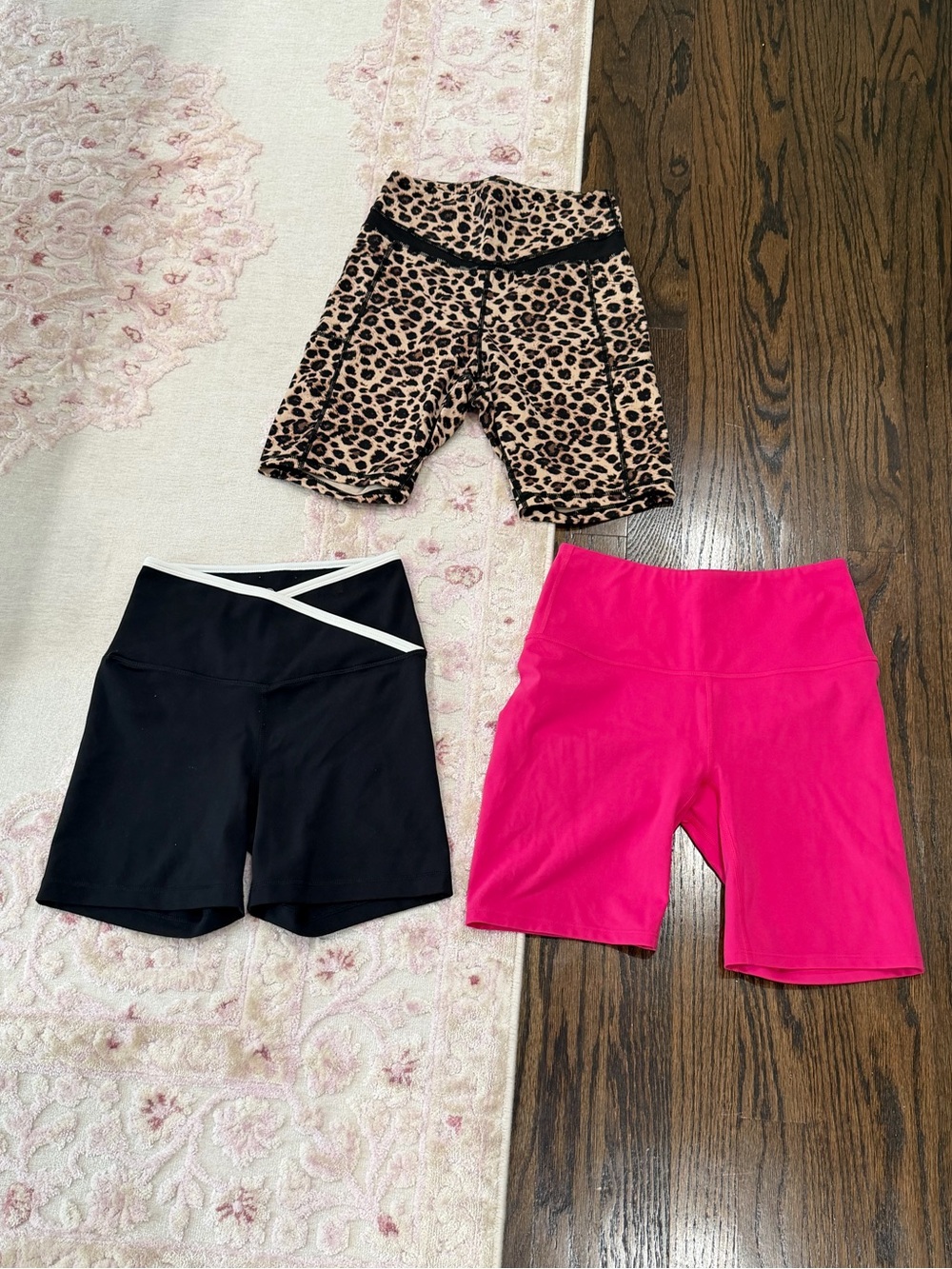 XS/Small. 3-pack Bundle Women's Bike Shorts - Varley, Yogalicious